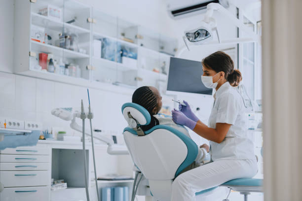Best Root Canal Treatment  in Trenton, FL